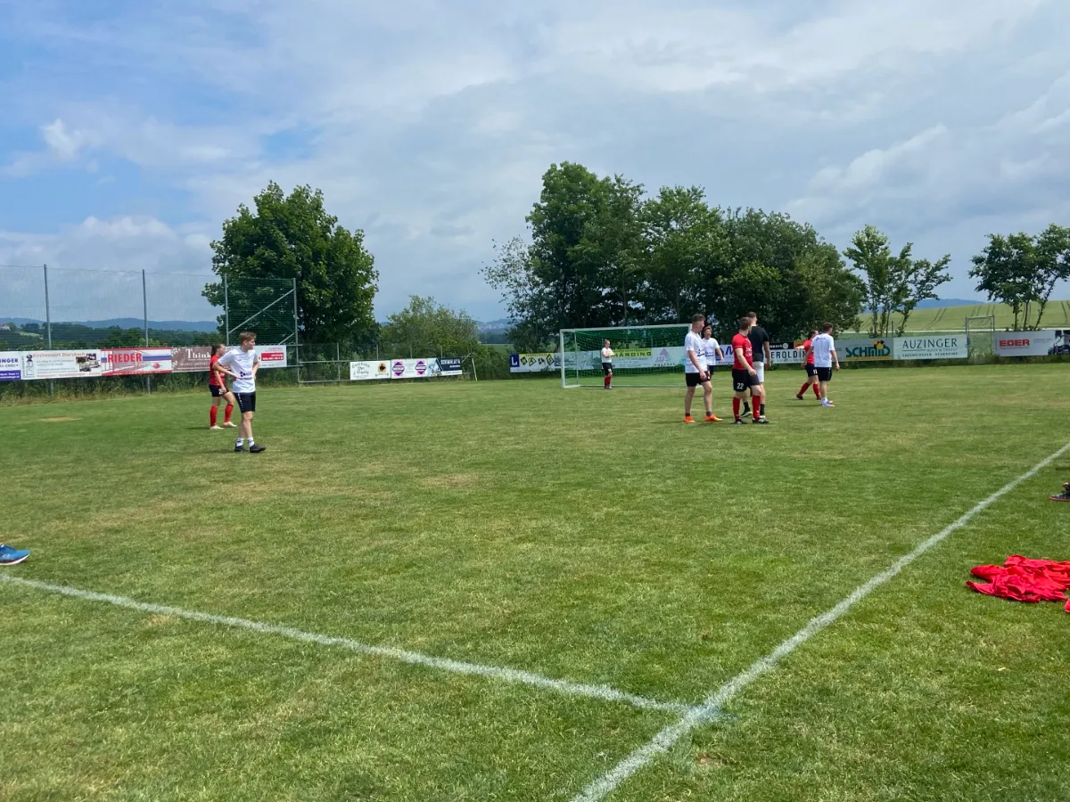 Neon-Team beim Kleinfeldturnier in Diersbach